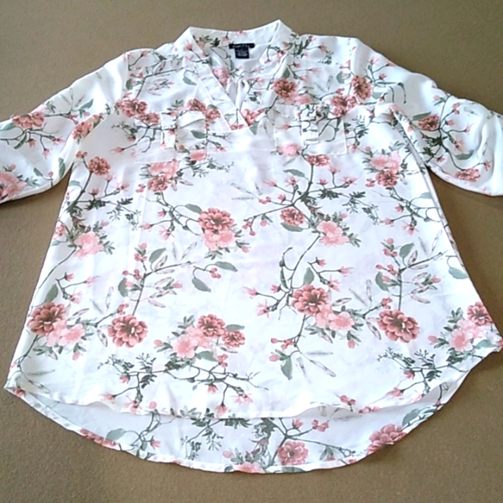 Rue21 floral shirt